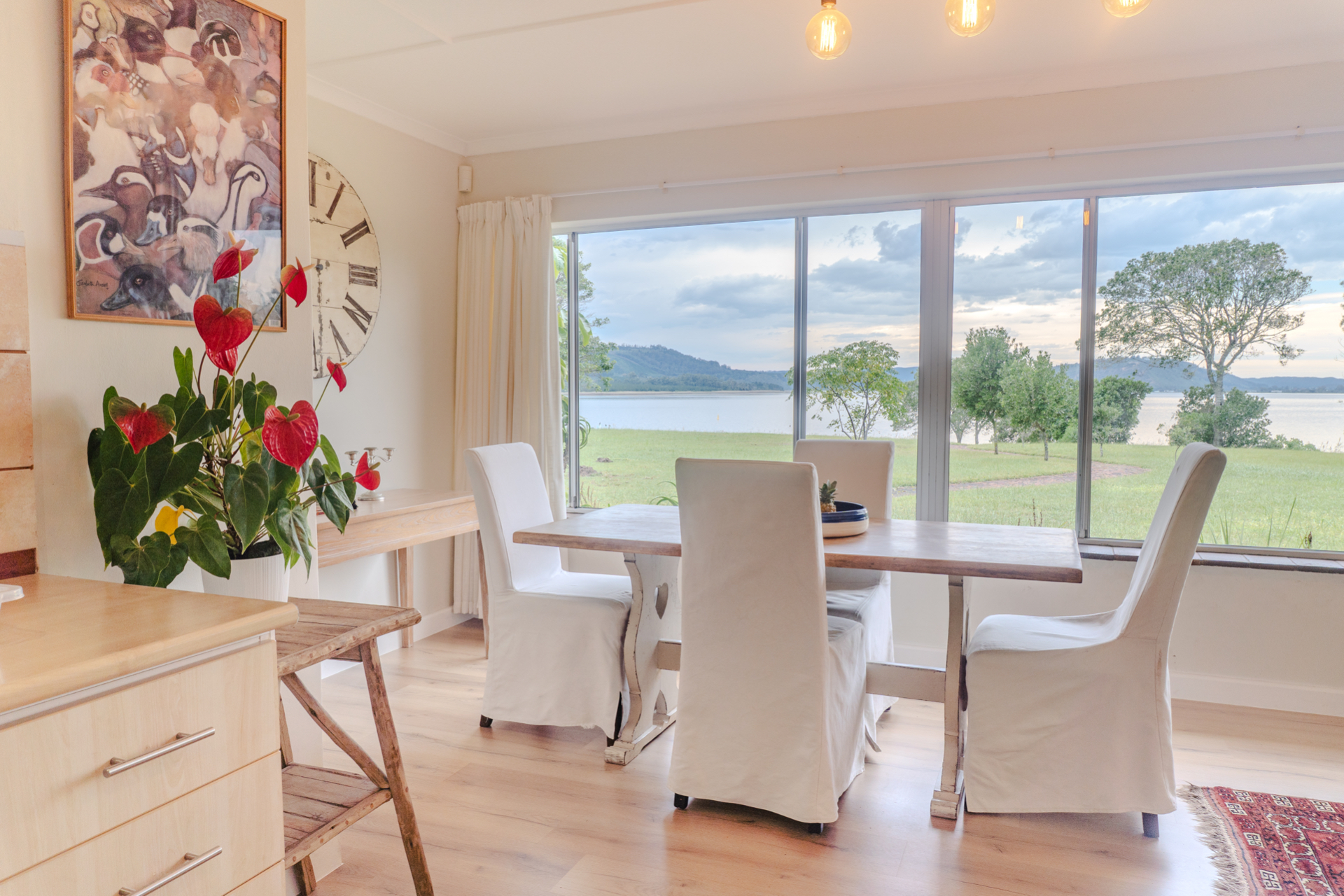 Loerie Chalet